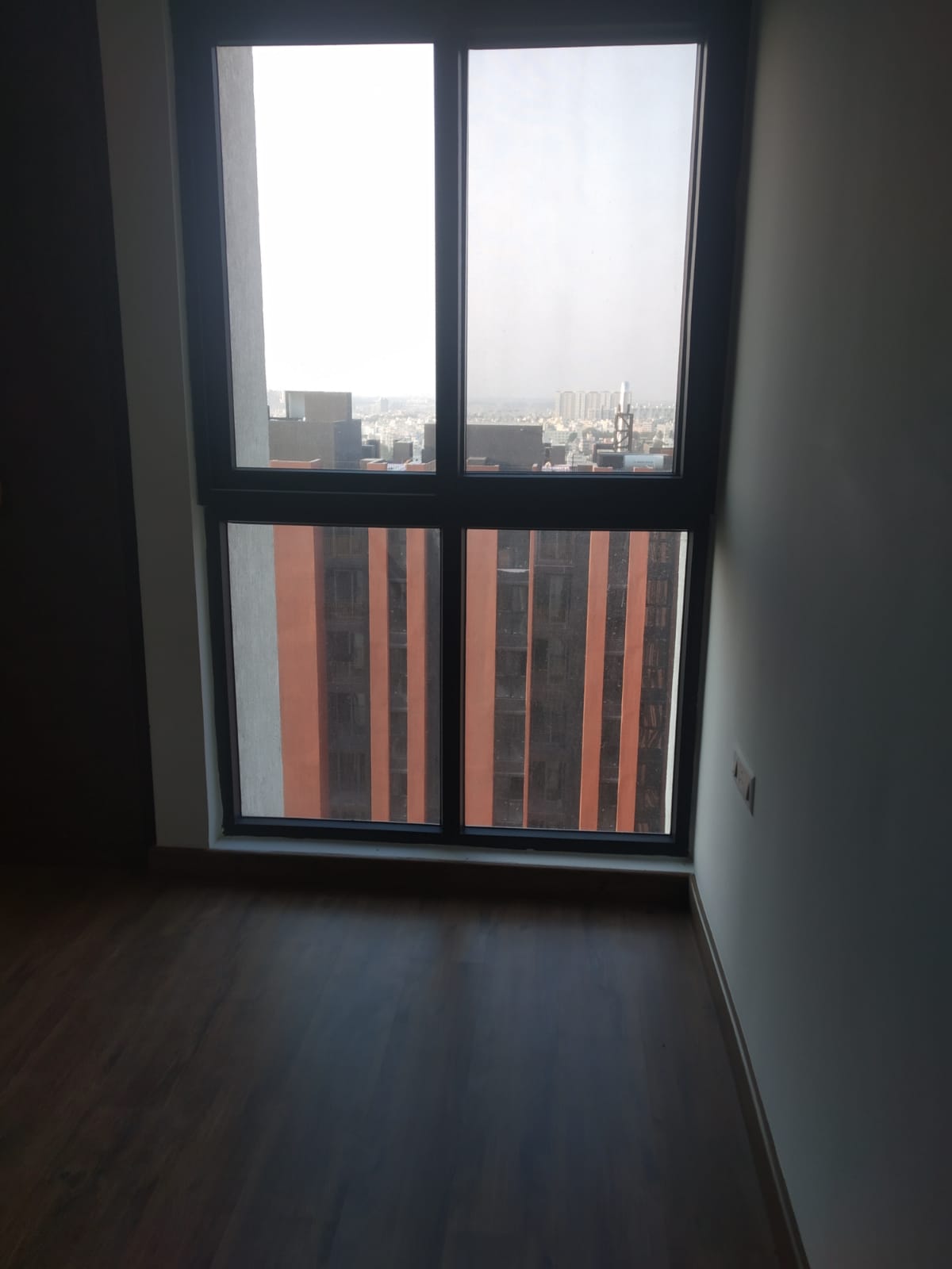 2 BHK Apartment - Gated Society 9